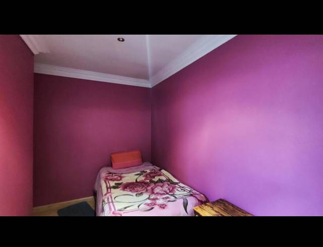 5 BEDROOM HOUSE FOR SALE IN PARKHAVEN